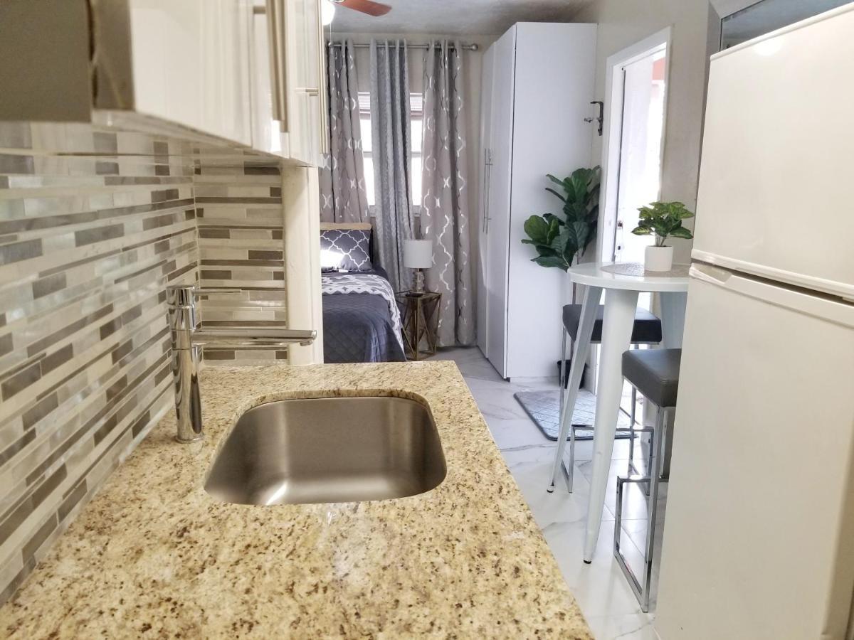 Glam Private Studio 4 Miles From Beach Χόλιγουντ Εξωτερικό φωτογραφία